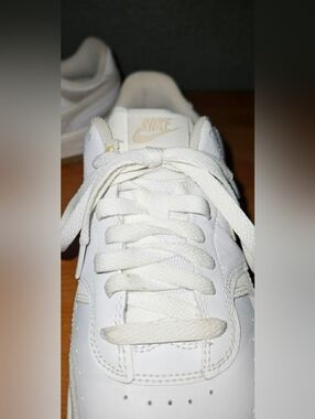 Nike White Leather Low-Top Sneaker with Subtle Cream Logo 11